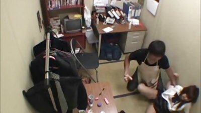 Milf-ul meu mă tratează de ziua îndrăgostiților